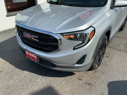 Used 2019 GMC Terrain SLE image 24