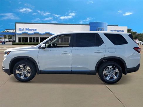 New 2025 Honda Pilot EX-L image 2