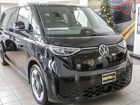 New 2025 Volkswagen ID. Buzz Pro S image 3