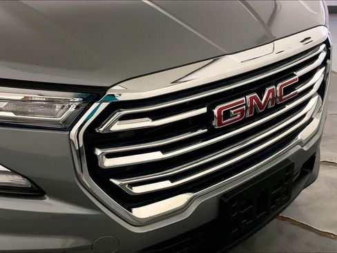 Used 2024 GMC Terrain SLT AWD/4WD image 28