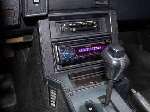 Used 1987 Chevrolet Camaro Z28 image 39