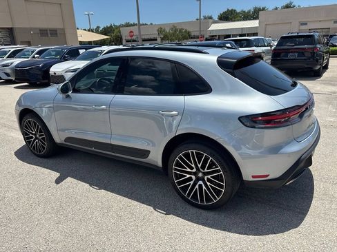 Used 2024 Porsche Macan AWD/4WD image 8