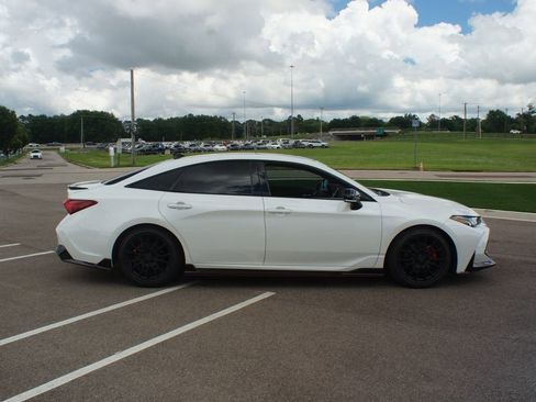 Used 2021 Toyota Avalon TRD FWD image 21