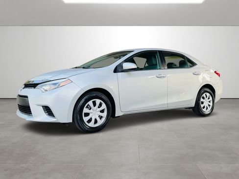 Used 2016 Toyota Corolla L FWD image 2