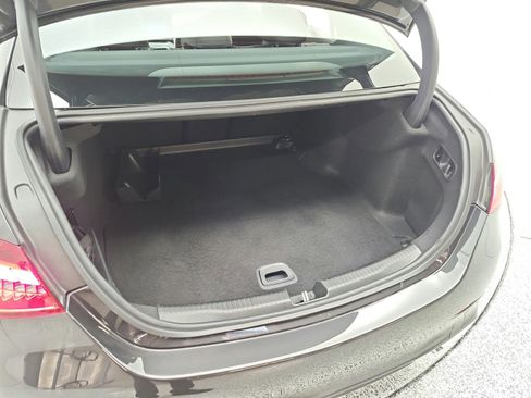 Used 2023 Mercedes-Benz C 300 Sedan image 22