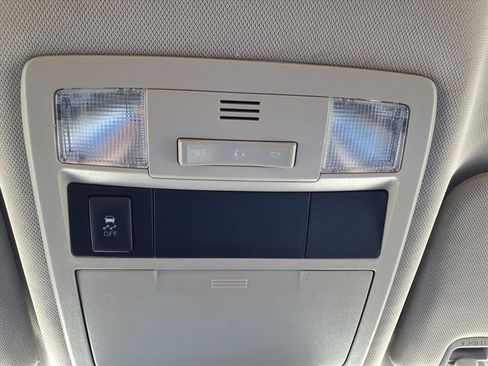 Used 2019 Toyota Tacoma SR image 23