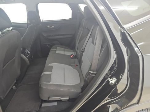 Used 2023 Chevrolet Blazer LT w/ Convenience Package image 3