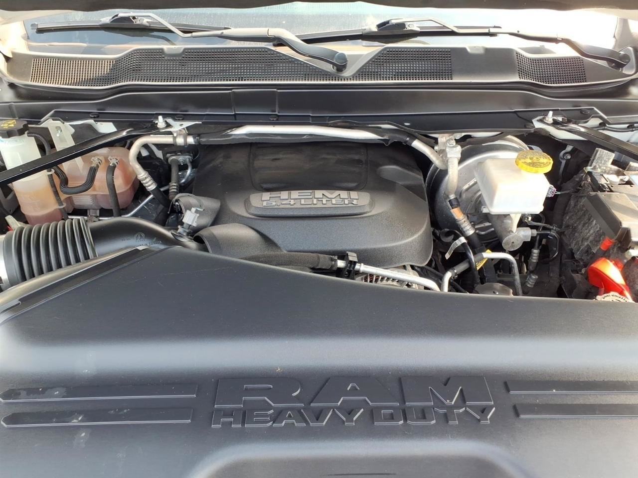 Used 2019 RAM 2500 Big Horn AWD/4WD image 9