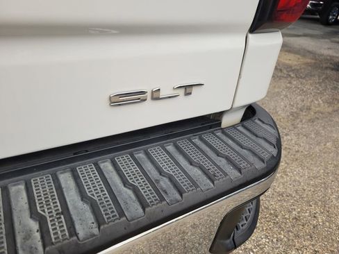 Used 2024 GMC Sierra 1500 SLT RWD image 12