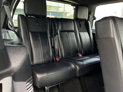 Used 2015 Ford Expedition XLT w/ Equipment Group 201A RWD image 15