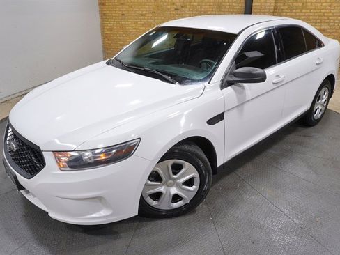 Used 2015 Ford Taurus Police Interceptor AWD image 2