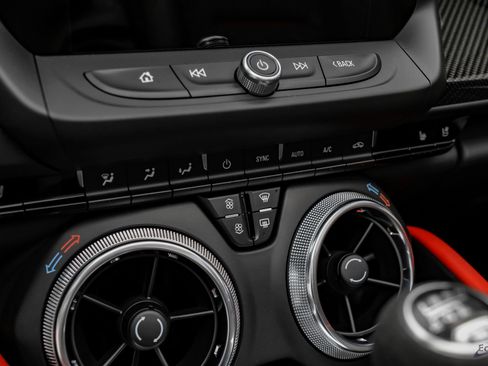 Used 2024 Chevrolet Camaro ZL1 RWD image 81