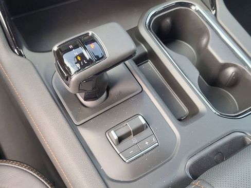 New 2026 GMC Sierra 1500 AT4 w/ AT4 Premium Package AWD/4WD image 20