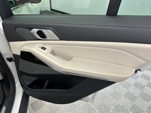 Used 2020 BMW X5 sDrive40i w/ Premium Package RWD image 18