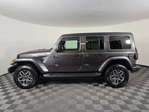 New 2026 Jeep Wrangler Sahara image 7