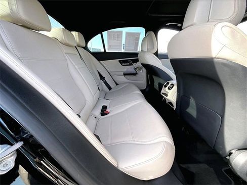 Used 2022 Mercedes-Benz C 300 4MATIC Sedan image 15