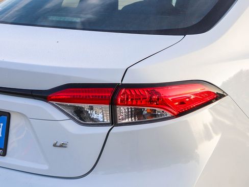 Used 2024 Toyota Corolla LE image 10