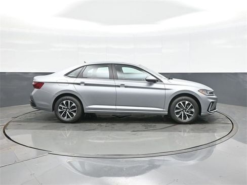 New 2026 Volkswagen Jetta S image 8