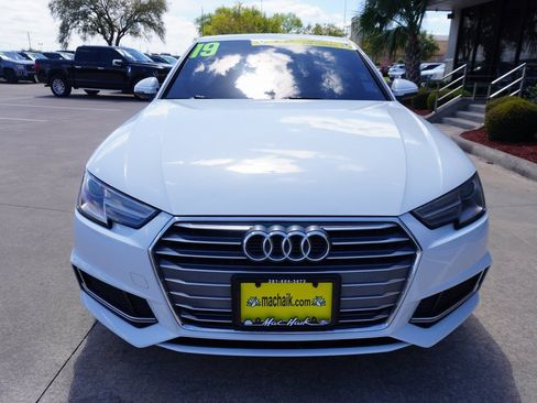 Used 2019 Audi A4 2.0T Premium w/ Convenience Package image 2