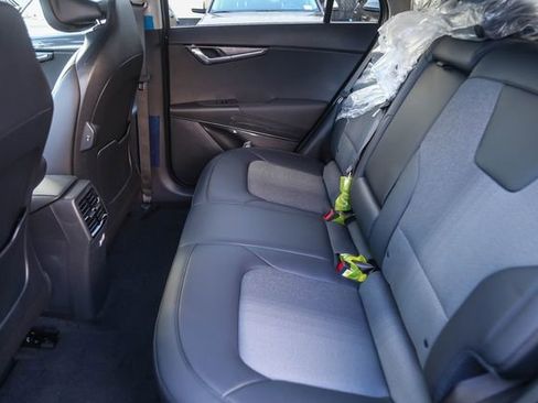 New 2026 Kia Niro Wind image 11