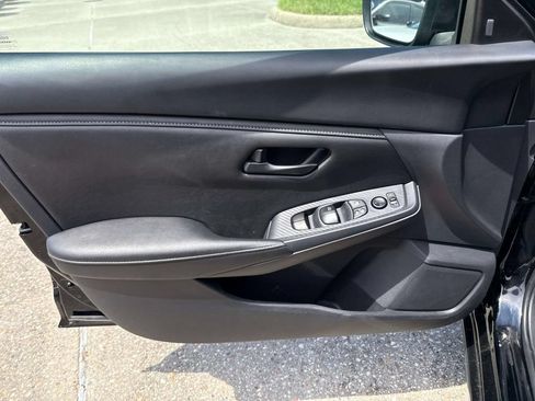 Used 2025 Nissan Sentra S FWD image 18