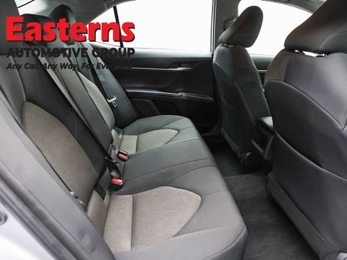 Used 2023 Toyota Camry LE FWD image 23