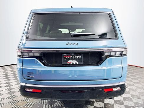 New 2026 Jeep Grand Wagoneer L Limited AWD/4WD image 6