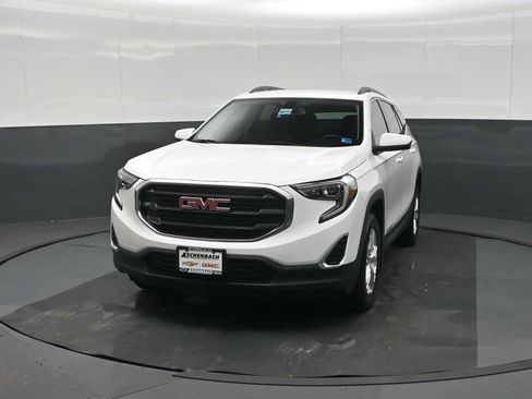 Used 2019 GMC Terrain SLE w/ Driver Convenience Package AWD/4WD image 5