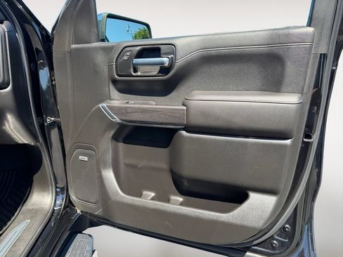 Used 2019 Chevrolet Silverado 1500 LTZ w/ LTZ Premium Package AWD/4WD image 26