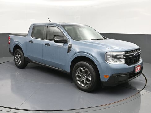 Used 2024 Ford Maverick XLT w/ XLT Luxury Package image 2