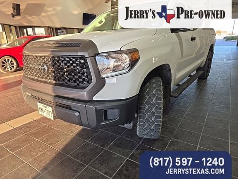 Used 2019 Toyota Tundra SR image 2