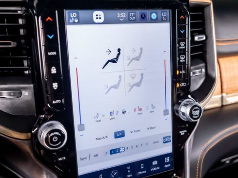 Used 2024 RAM 3500 Limited w/ Safety Group image 31