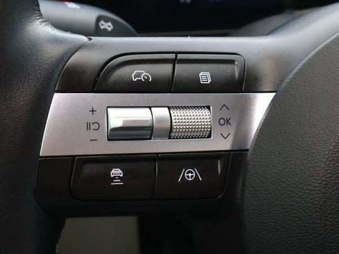 Used 2025 Hyundai Tucson SEL FWD image 25