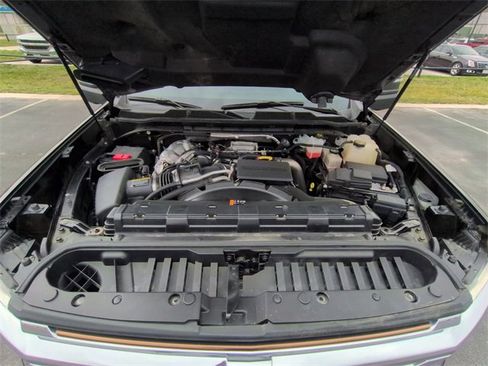 Used 2023 Chevrolet Silverado 3500 High Country w/ Technology Package image 28