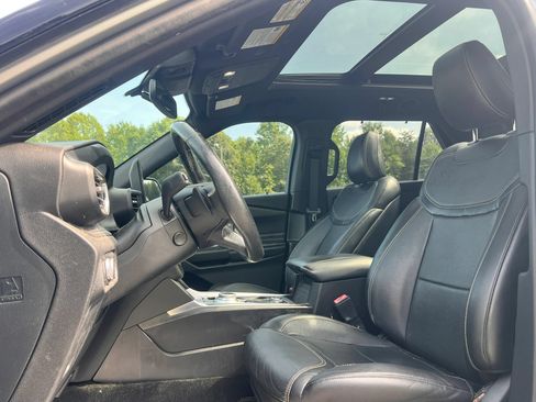 Used 2020 Ford Explorer ST w/ ST Street Pack AWD/4WD image 2