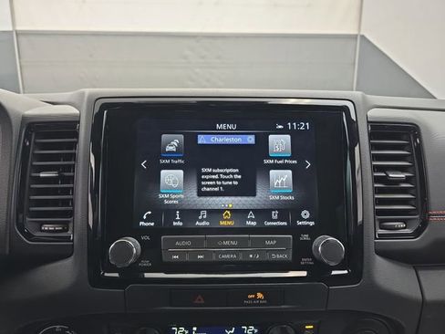 Used 2022 Nissan Frontier PRO-4X image 35