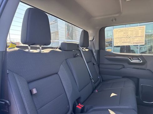 New 2026 GMC Sierra 1500 Elevation image 28