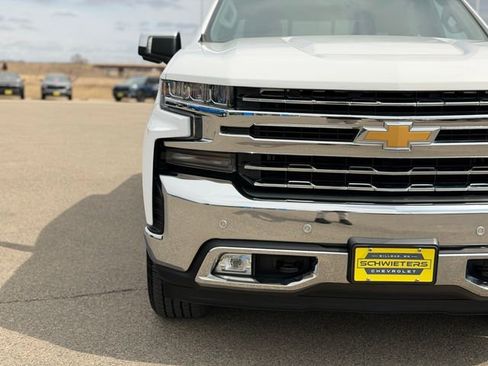 Used 2019 Chevrolet Silverado 1500 LTZ w/ LTZ Plus Package image 4