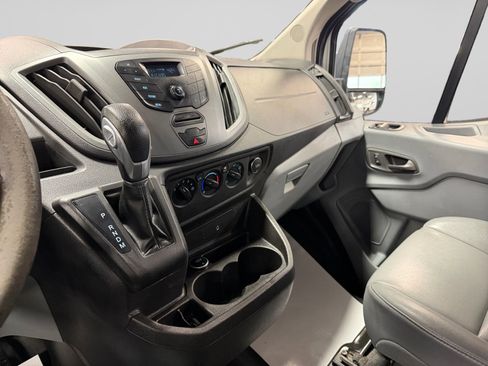 Used 2016 Ford Transit 150 XL RWD image 20