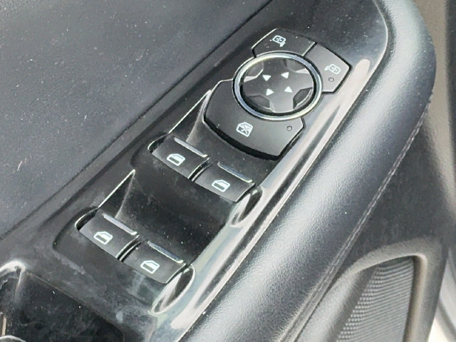 Used 2018 Ford Edge SEL w/ Equipment Group 201A FWD image 12
