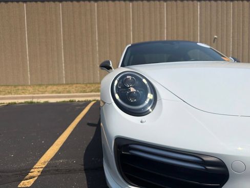 Certified 2018 Porsche 911 Turbo AWD/4WD image 6