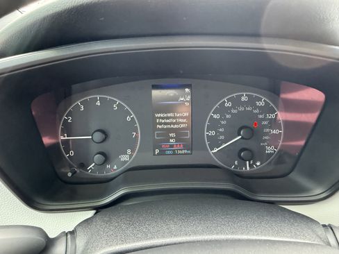 Certified 2025 Toyota Corolla SE FWD image 8