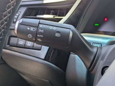Used 2024 Lexus ES 350 F Sport FWD image 11