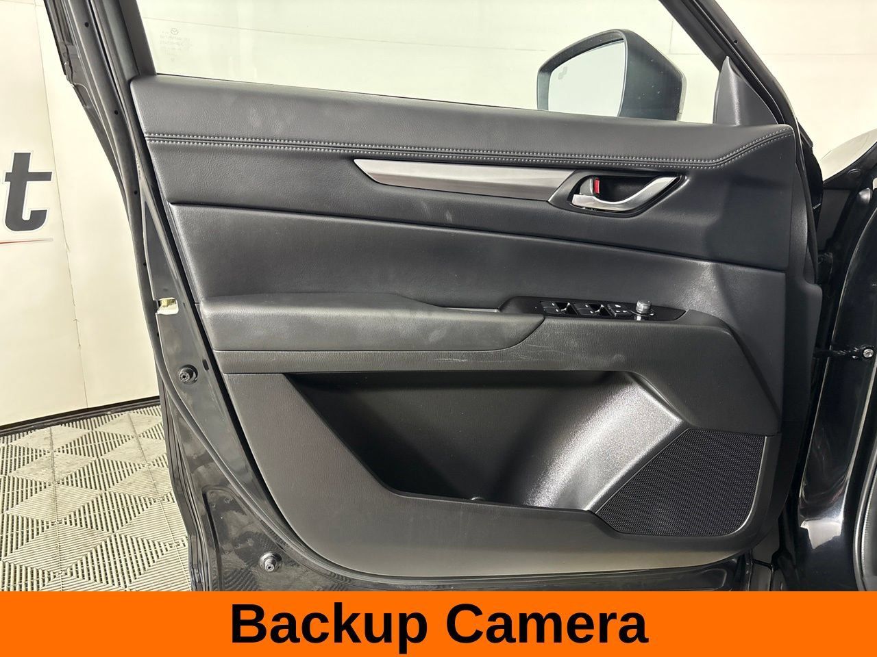 Used 2025 MAZDA CX-5 AWD 2.5 S w/ Preferred Package image 11
