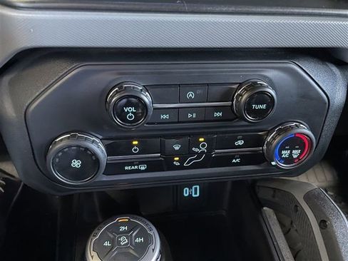Used 2023 Ford Bronco Big Bend AWD/4WD image 23