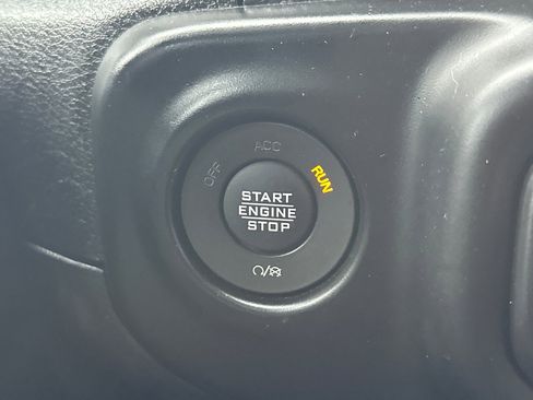 Used 2021 Jeep Wrangler Unlimited Rubicon 4xe image 23