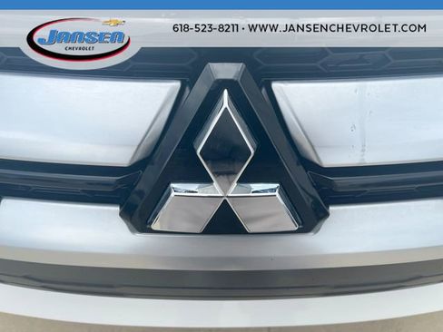 Used 2021 Mitsubishi Outlander Sport SE AWD/4WD image 31