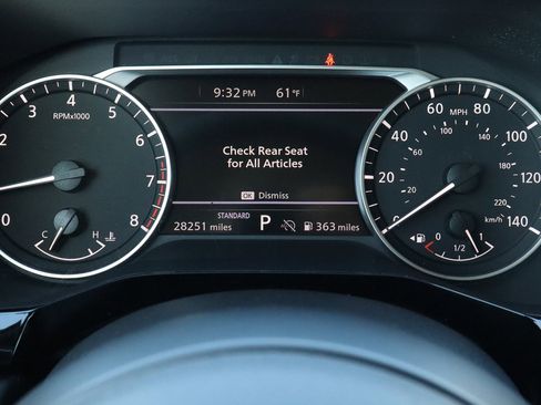 Used 2025 Nissan Pathfinder SV image 28