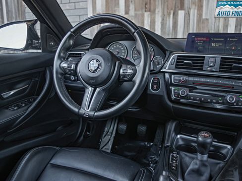 Used 2018 BMW M3 image 16
