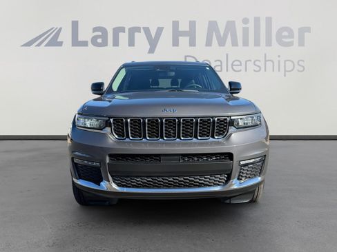 Used 2024 Jeep Grand Cherokee L Limited w/ Trailer Tow Package image 4